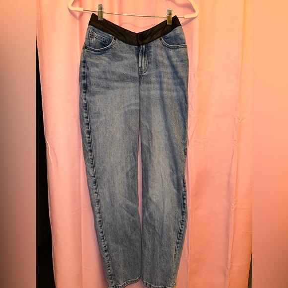 Hollister jeans - Picture 2 of 4